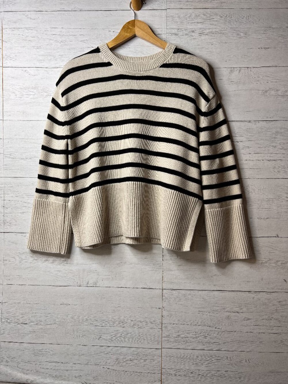 GAP Sweater Womens Size Small Ivory & Black Striped 100% Cotton Split Hem